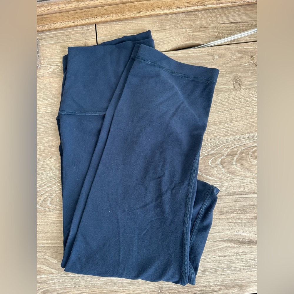 Lululemon align cropped leggings iron blue size 6